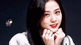 jisoo这样天真无邪的笑容，太上头了，老婆好美