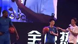 篮球-13年-霍华德中国行：霍华德北京行秀胯下运球 PK遭柯震东完爆-专题
