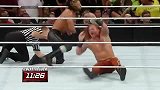 WWE-14年-RAW第1106期：争分夺秒赛 安布罗斯整蛊扰乱罗林斯-花絮
