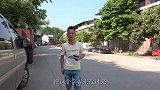 明二哥做事马虎，给孩子上户口名字写错，居然半年后才发现