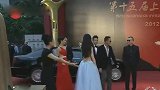刘亦菲背腰曲线太惊艳！美到让人直发光