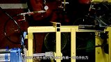 空气的威力到底有多大？压缩成加农炮弹，看看木屋下场就行了
