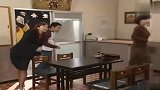 日本志村健：饭店爆笑点菜！这服务员不太聪明的样子