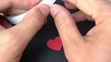 笔形点点胶实在太方便了，可以画出各种形状，精准涂抹