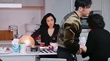 钟丽缇偷买50万水晶裙，张伦硕摔筷子吼：不想离婚就赶紧退了！