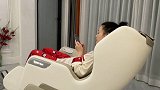 心心念念的按摩椅到了，累了一天坐上去放松一下超舒服～按摩椅好物推荐