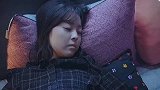 顶楼有些人的爱是无法传达，有些人的爱只是表演