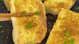 家庭版煎馒头片来了，酥脆开胃，出锅香飘十里