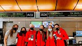 加拿大女足飞赴日本：飞12小时+全程戴口罩 坦言累炸了
