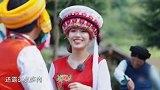 郎朗穿白族服装跳舞，吉娜看不下去露这么多肉