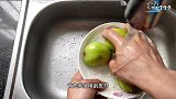 80后熟悉的味道，猕猴桃炒木耳，做出后馋哭自己