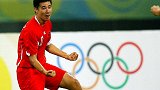 历史上的今天：董方卓一记回头望月 打进国足奥运唯一进球