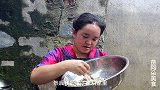 苗大姐做麻辣海鲜，手抓着吃，一盘嗦嗦只剩壳