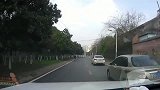 行车记录仪这就叫用生命碰瓷，遇到你们俩我认了