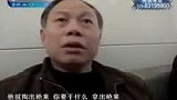 最牛小贩掏出手枪 不让我摆摊一枪毙了你-4月20日