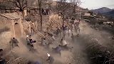 打架当然要拿旗摇人啊