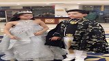 这一对小童模真是金童玉女，接下来小男孩的举动好暖心的
