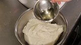 大厨“煎饭团”，出锅100一个一天卖百个