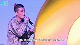 40岁陈冠希晒全家照片，与娇妻甜蜜对视，成家后超幸福！