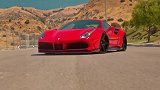 宽体法拉利488改装，行驶在沙漠的红鬃烈马！