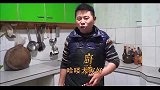 超小厨做川卤肥肠，125元买10斤猪大肠，香辣过瘾，老爸喜欢