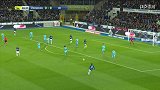 第21分钟斯特拉斯堡球员阿若克射门