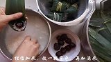 新鲜芦苇叶包粽子为什么会裂开，主要少了这一步，我包的蜜枣粽子