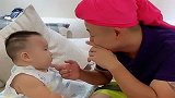 爸爸扮演妈妈，结果儿子的反应太意外了，原谅我没忍住！