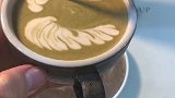 今天教大家如何用摩卡壶自制抹茶拿铁美食创作人 玻璃摩卡  seecin摩卡