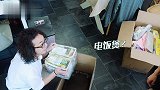 幸福2：陈意涵许富翔录节目带全家当，竟连莲蓬头都带！
