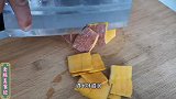 南瓜怎么做才能软糯可口，色泽金黄，2分钟看完你也会