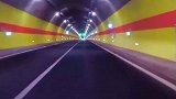 特克斯隧道3760米，驶速60大约行驶3分51秒