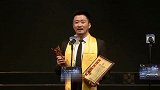 吴京儿子拜师于谦，吴京谢楠纷纷转发，小家伙说出于谦三大爱好