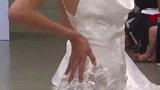 国外时装周婚纱礼服走秀，模特儿年轻漂亮身材完美气质绝佳
