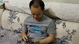 搞笑短剧：老公看美女图片被老婆发现了，这次麻烦了，太逗了
