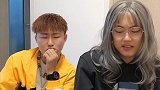 那眉毛下面的俩窟窿眼是出气的阿