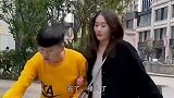 美女，你家这孩子奇才啊，这骚操作真是绝了！