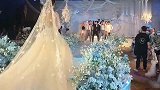 为了给新娘一个惊喜，新郎瞒着新娘练了很久，网友：新娘太幸福了