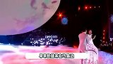 难怪周深圈粉无数！现身延吉录节目人气超高，对粉丝鞠了四次躬