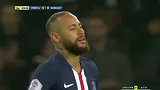 进球心切！内马尔1分钟内连续打门 可惜再遭封堵