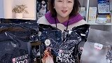 冠能狗粮市场指导价200左右的现在小西妹直播间只要19.9米快来我直播间！正在直播