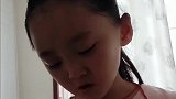 相差十岁的妹妹和哥哥吵架吵输了要搬家，一次没占上风就郁闷