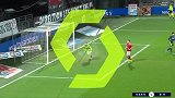 第59分钟里昂球员埃卡姆比射门 - 打偏