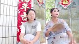 河南方言：两个二货美女打架，各说各的婆婆好，整个过程太搞笑了