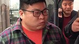这哥们口味不一般啊