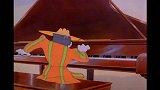 猫和老鼠：汤姆踩到香蕉皮滑倒在钢琴上，弹奏钢琴给美女猫听