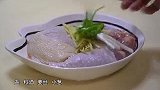 工作再忙也要好好吃饭，今天我用大鸡腿和莲藕做了好吃的。