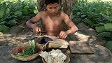 荒野小屁孩：今天中午吃鸡肉，羡慕这样的生活