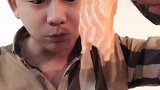 这样吃三文鱼像不像吃肥肉呢