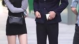 好尴尬呀！什么情况啊？